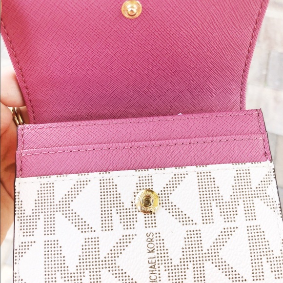 Gaby’sBags👛💕Michael Kors Card Holder Key Ring - Picture 4 of 7